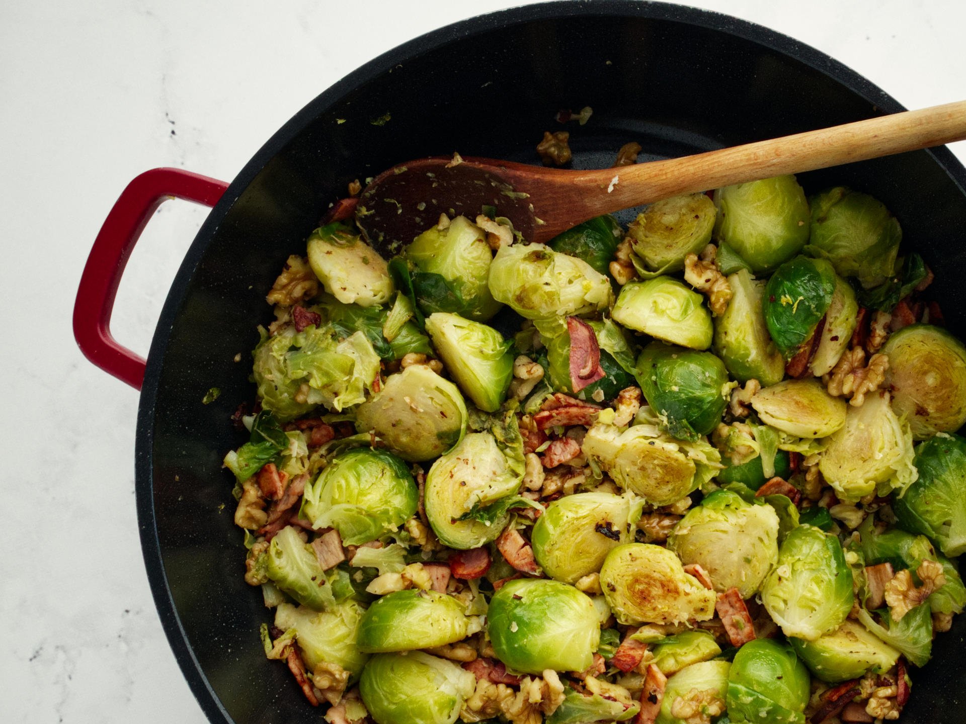 Brussels sprouts with Bacon and Walnuts