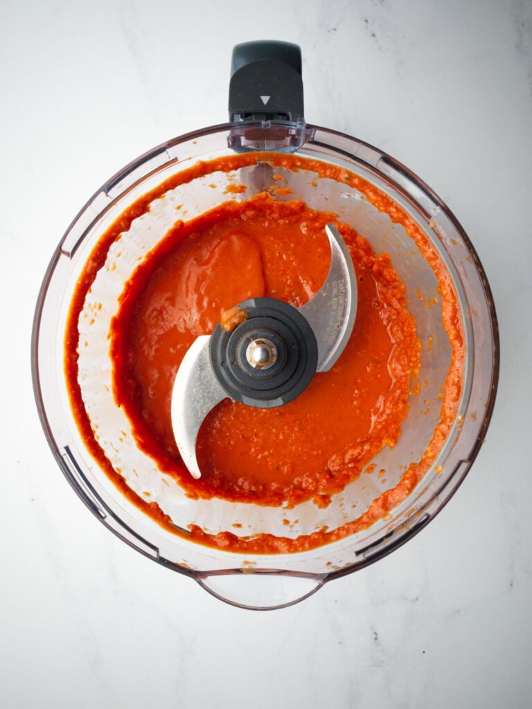 Blended roasted capsicum sauce in food processor