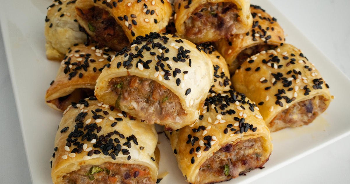Amazing Beef Sausage Rolls Recipe - Southside Kitchen